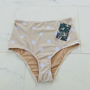 NWT Kortni Jeane Bottoms
